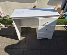 dressing table/desk