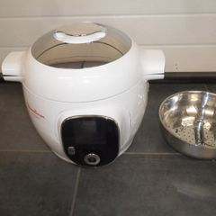 Moulinex COOKEO Connect multi cooker