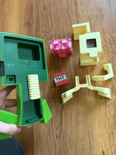 Minecraft Creeper Anatomy Figure