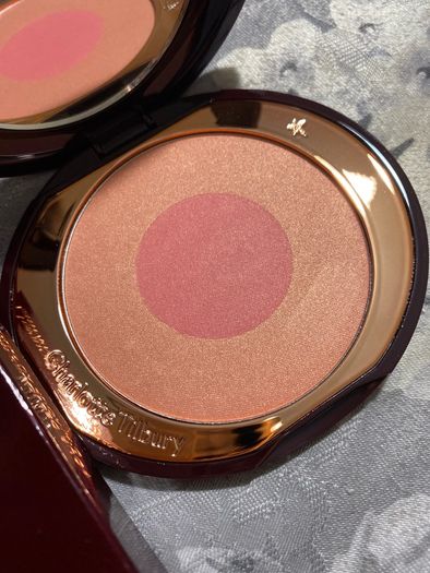 Charlotte tilbury brand new cheek to chic ecstasy blusher