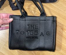 Marc Jacobs The Tote Bag(not authentic)