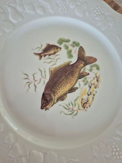 Vintage Bernadotte Thun Fish Plate Set 8 Plates