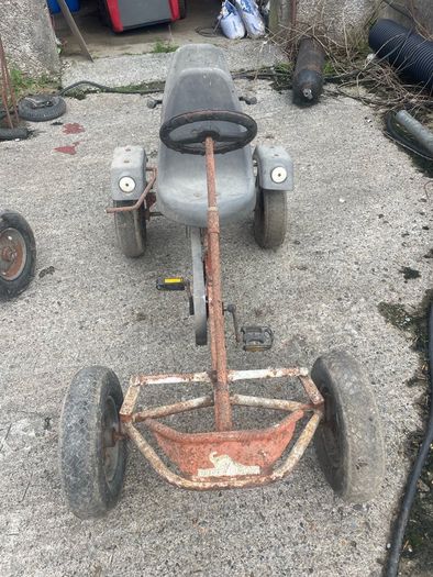 Go cart and two seats