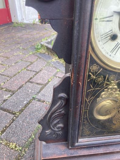 1900s gingerbread clock postage extra