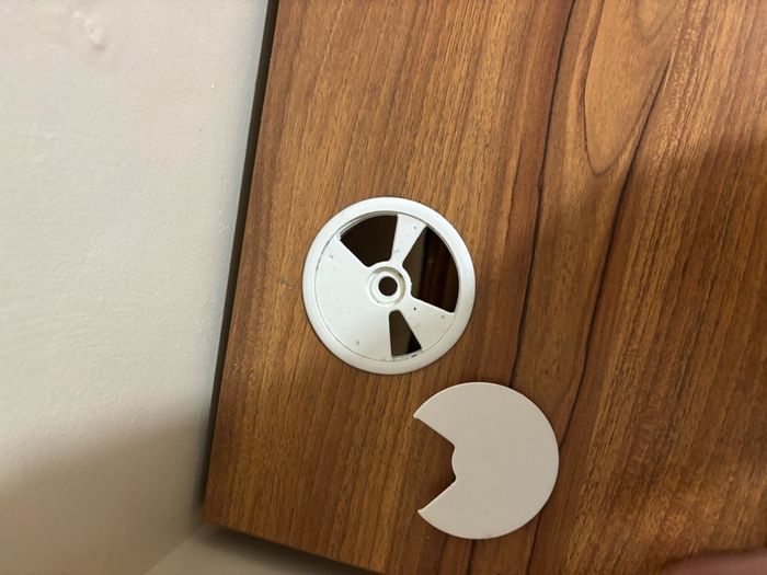Free Desk For Collection