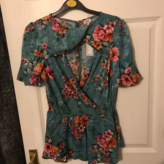 stunning river island top rrp 47E