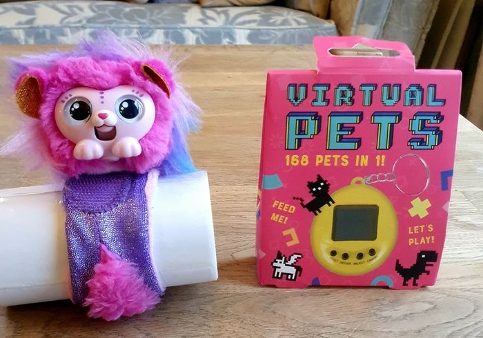 Cute Bundle of Wrist Little Live Pet & Virtual Pet (Tamagotchi)
