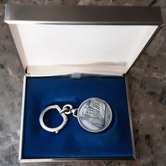 vintage collectable commemorative key ring