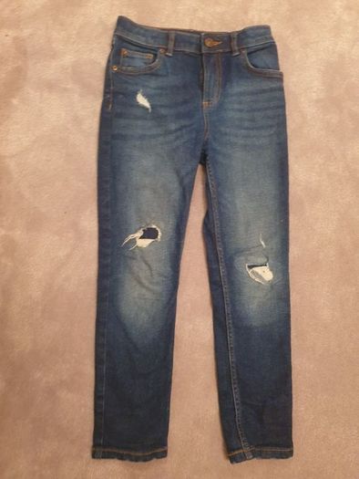 Boy river island jeans 7-8 like new