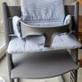 Stokke Tripp Trapp: Storm Grey Chair Babyset: Storm Grey Babyset Cushion: Nordic Grey Cushion Harness: Beige Harness Newborn Set: Grey Newborn Set Tray: White Tray Image 5