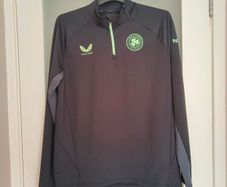 Castore Ireland Football 1/4 zip training top