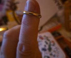 9ct gold Wedding band