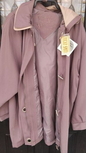 A Vicky Smith Coat Size 24 New With Tags