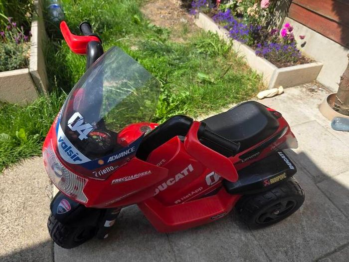 Kids electric motorbike