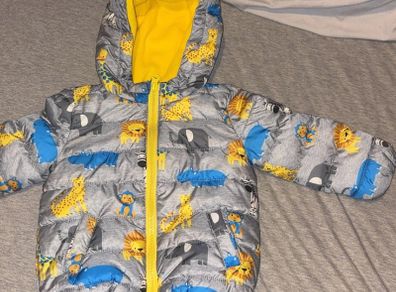 Dunnes baby coat 9-12 months