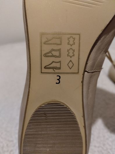 Leather Bow Ballerina Flat pumps Shoes, NEW WITH TAGS