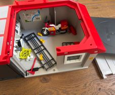 Playmobil 71193 City Action Take Along Fire Station