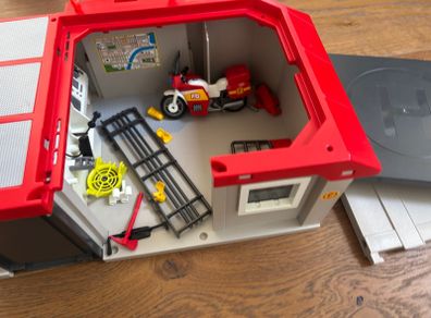 Playmobil 71193 City Action Take Along Fire Station