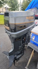 Suzuki outboard 100hp engine