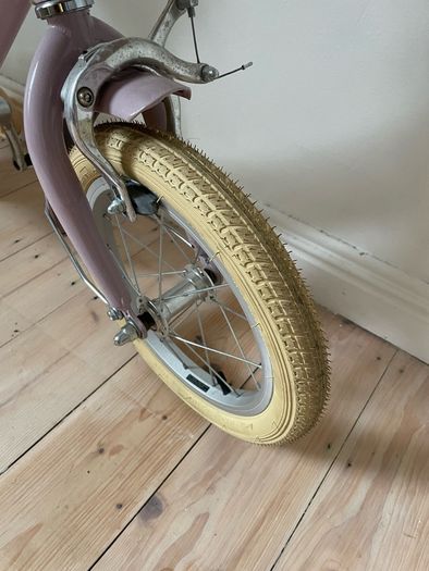 Girl's Harrington 16" Bike (as new)