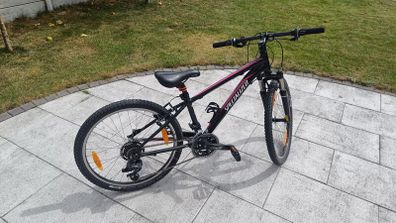 Girls bike