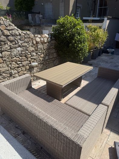 10 seater rattan garden set with dark navy cushions
