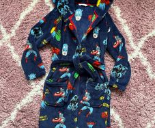 M&S Marvel Avengers Fleece Dresssing Gown 10-11 Years - As New
