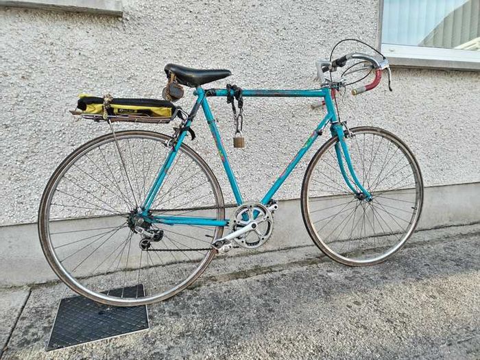 Vintage Racing Bike From The 80's - Five Speed Bicycle With Double Cog To Make Ten Speed Racer