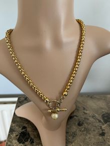 Gold tone necklace