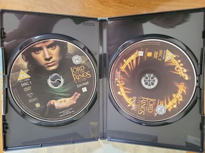 The Lord of the Rings The Motion Picture Trilogy DVD Box Set