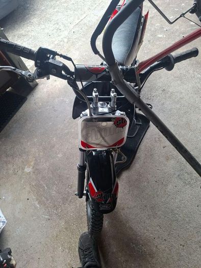 Stomp 110cc Dirtbike / Pitbike