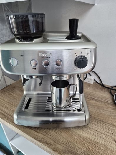 Breville Barista Max espresso machine