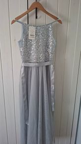 girl's dress