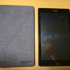 Amazon Fire HD8 Gen7 Tablet with case and charger
