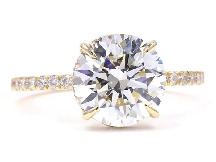 New 3.52ct Lab Grown Diamond 18ct Yellow Gold Ring