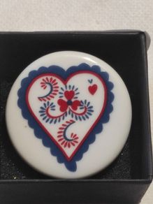 Vista Alegre Portugal Porcelain brooch
