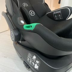 ickle bubba baby car seat 0-6M with isofix