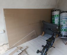 Plasterboard slab free to take away.  (Only 1 available)