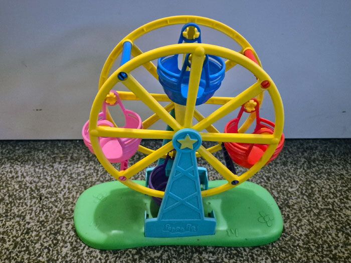 Peppa Pig Ferris Wheel Ride Playset