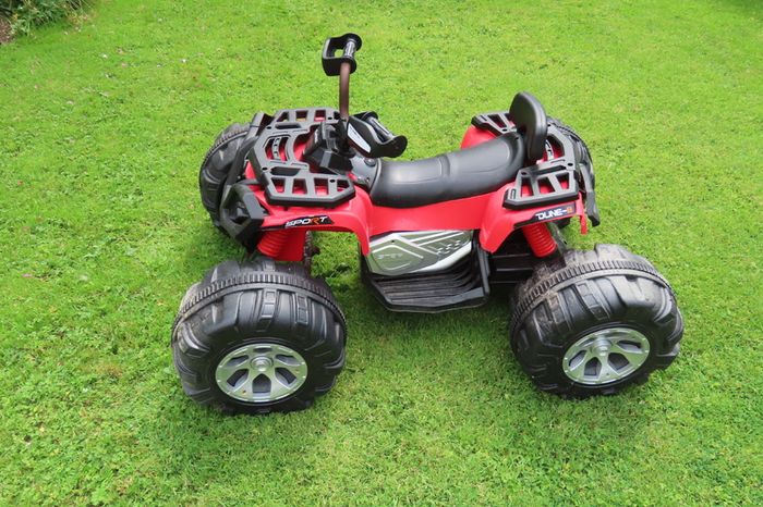 Dune 8 Commander 24V Electric Ride On Kids Quad  (Spares or Repair)