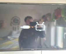 tv 32 inch estar with barracks