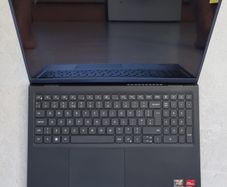 Dell Vostro 3525, AMD Ryzen 5 5625u 16GB 512GB