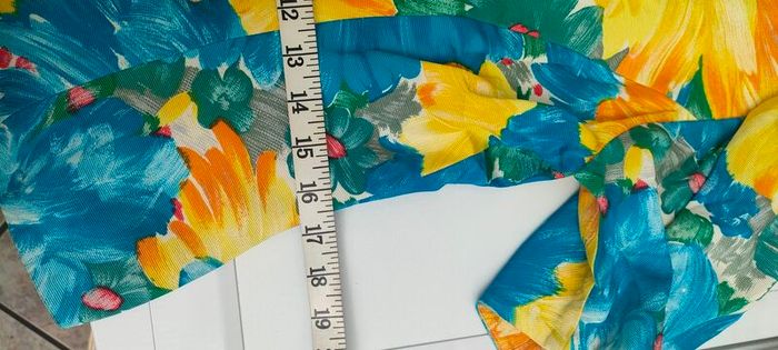 Vintage  80s 90s colourful floral blazer made in France