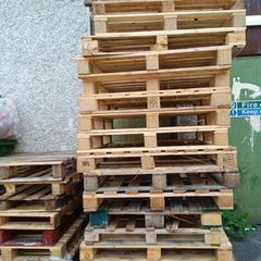 Free Pallets and Timber Frames
