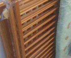 baby cot