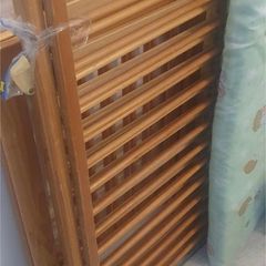 baby cot