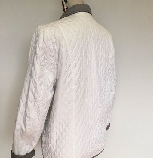 Ladies reversible grey - white jacket