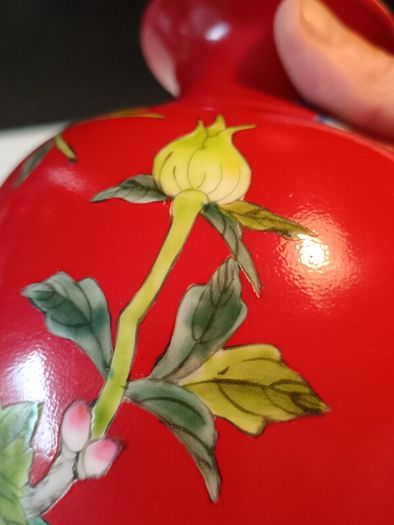 8" Pair of Shende Tang Hand painted Chinese Vintage Vases