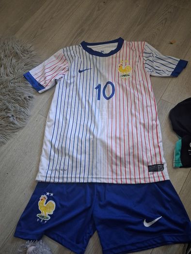 Boys jerseys