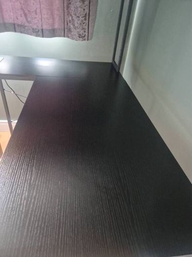 Desk with built in plugs